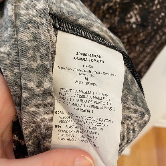 MaxMara Printed Blouse Size Medium - Picture 6 of 8